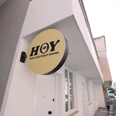 Hoy 2 *